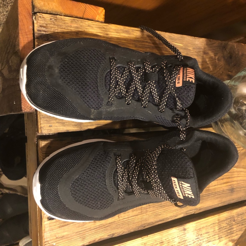Nike rose gold flex